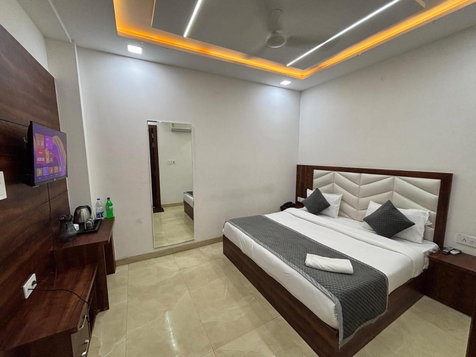Hotel Ganga Palace - Agra آغْرا المظهر الخارجي الصورة