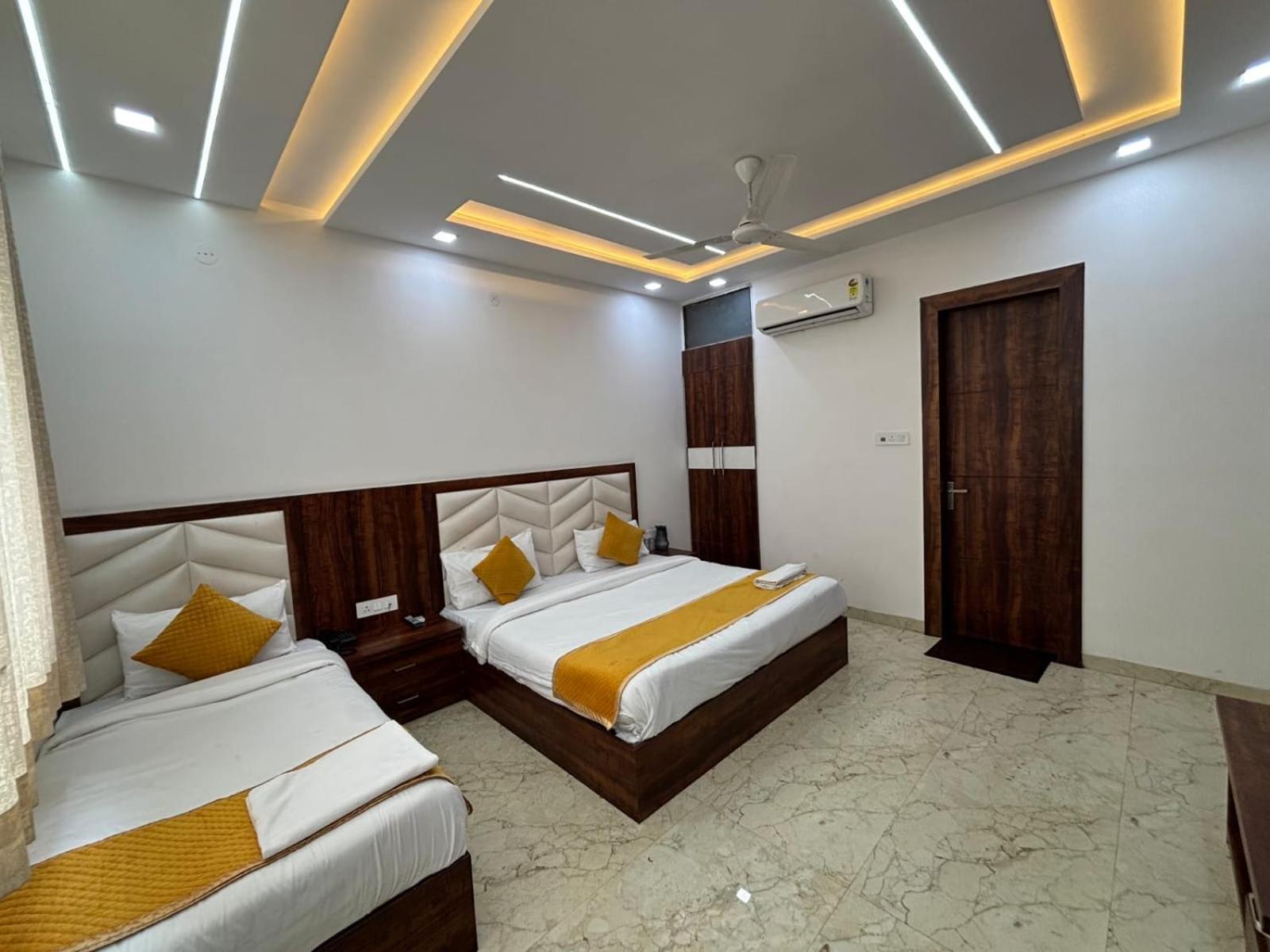 Hotel Ganga Palace - Agra آغْرا المظهر الخارجي الصورة
