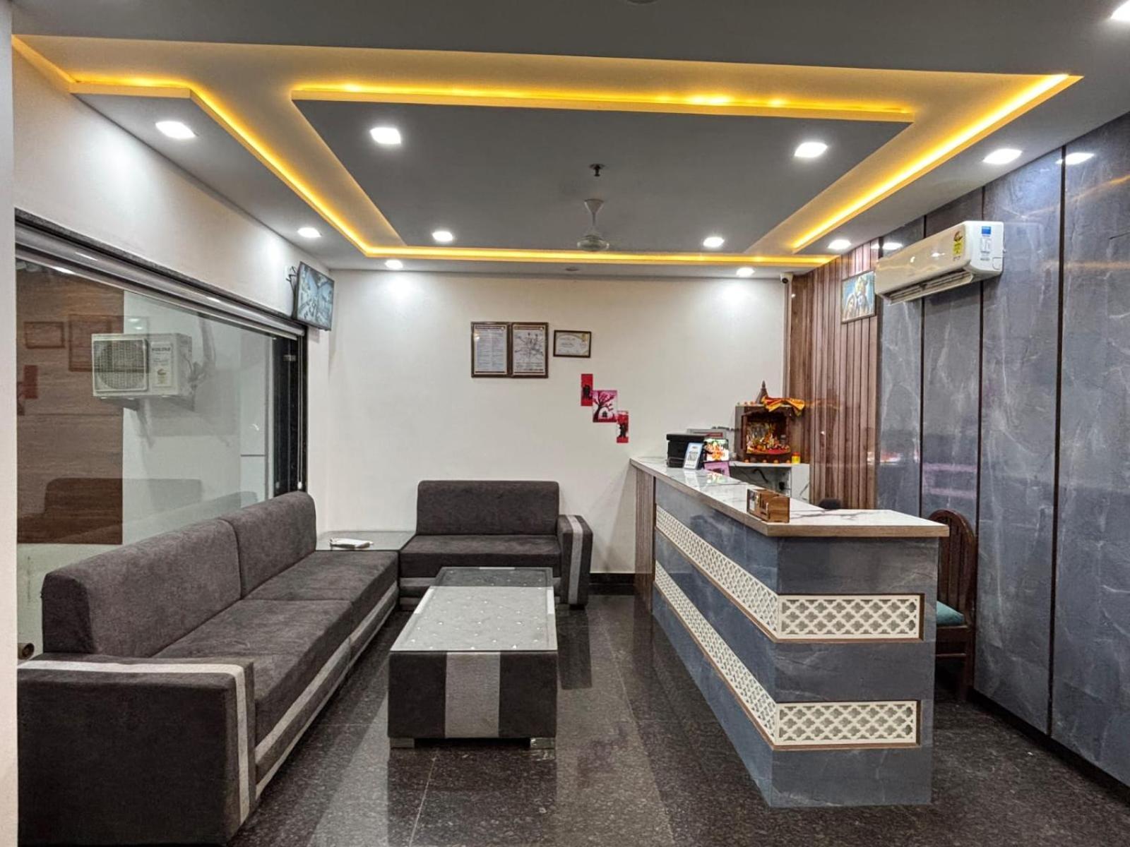 Hotel Ganga Palace - Agra آغْرا المظهر الخارجي الصورة