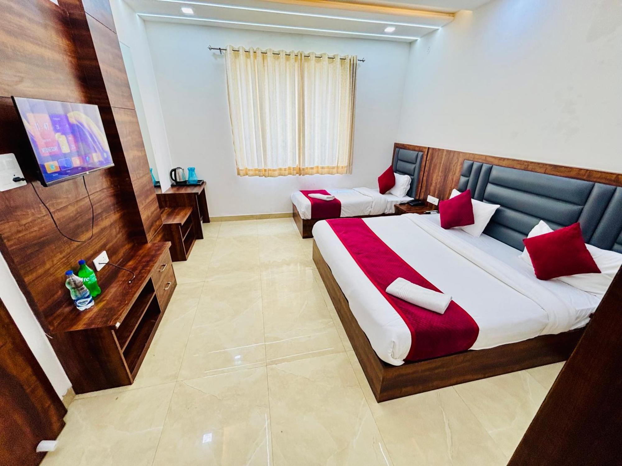 Hotel Ganga Palace - Agra آغْرا المظهر الخارجي الصورة