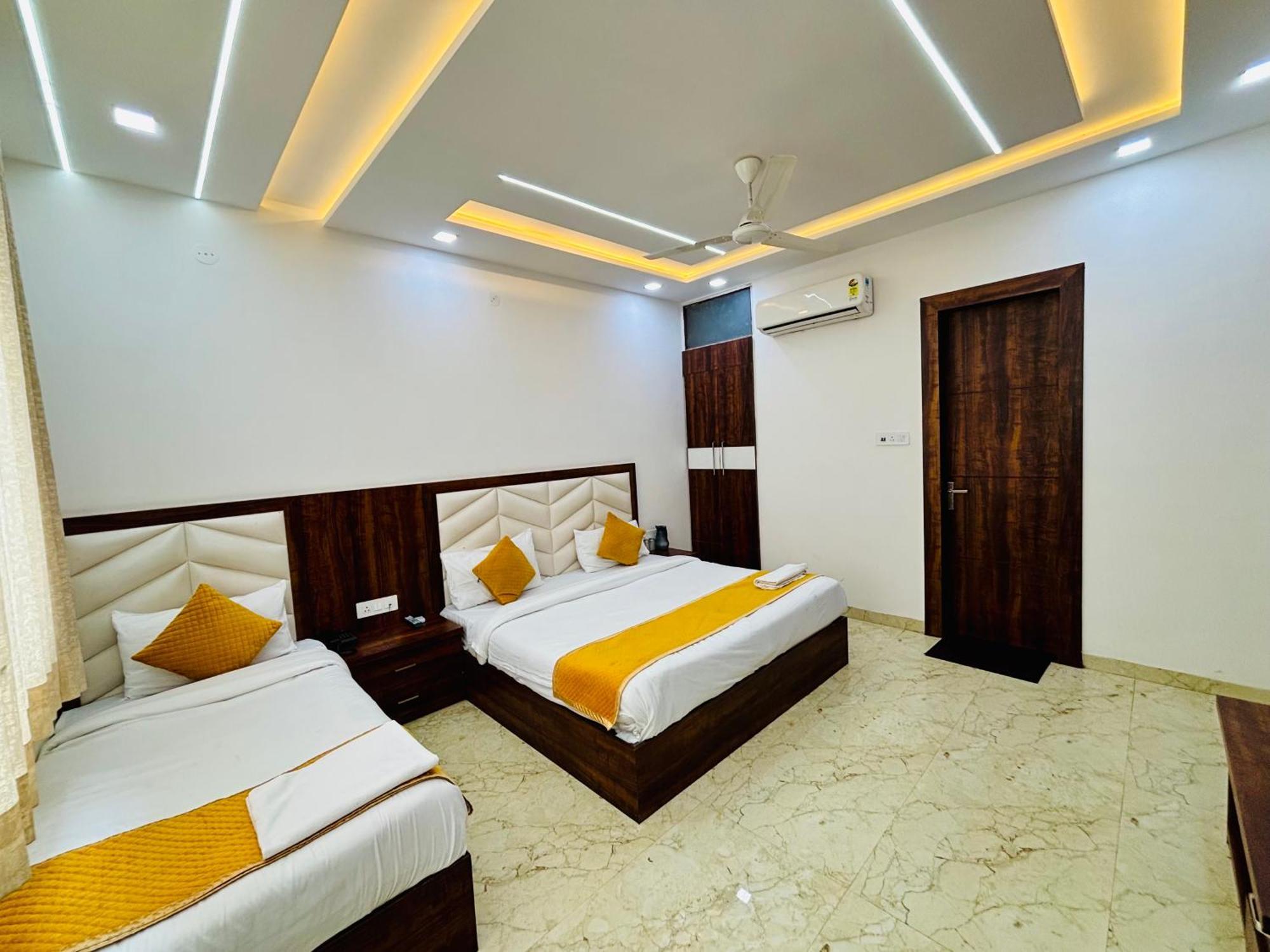 Hotel Ganga Palace - Agra آغْرا المظهر الخارجي الصورة