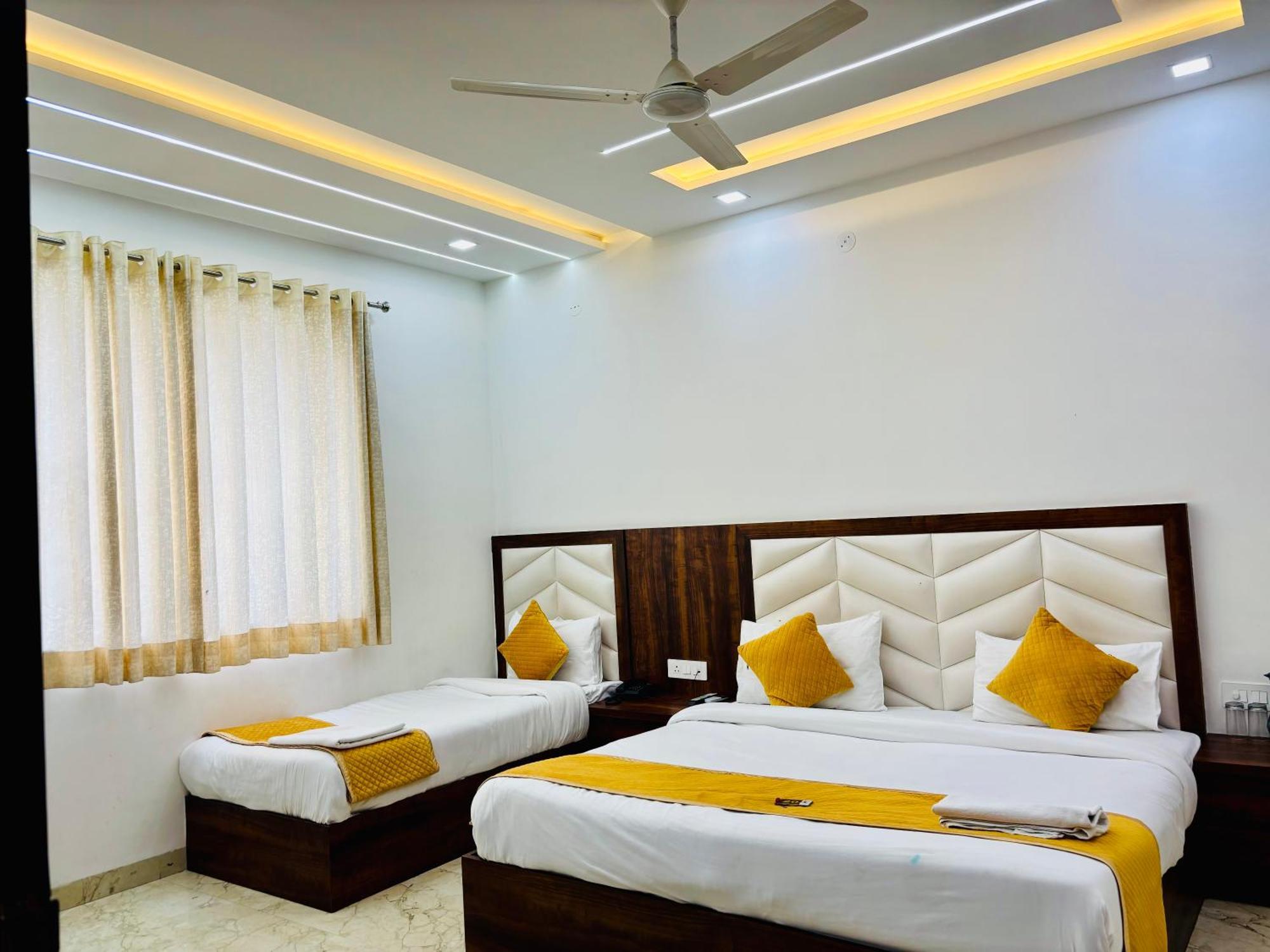 Hotel Ganga Palace - Agra آغْرا المظهر الخارجي الصورة